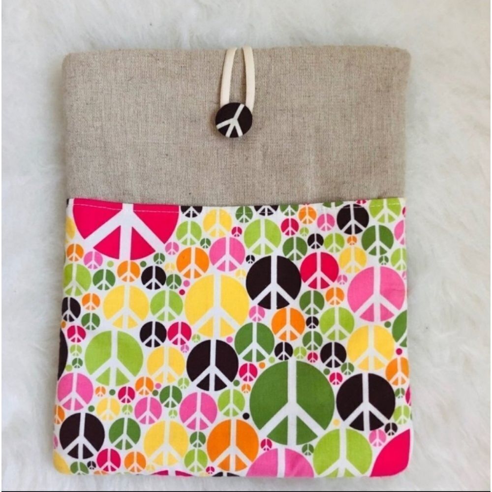 HANDMADE HIPPIE PEACE SIGN BRIGHT HAPPY NOVELTY BURLAP TABLET PHONE CASE Y2K